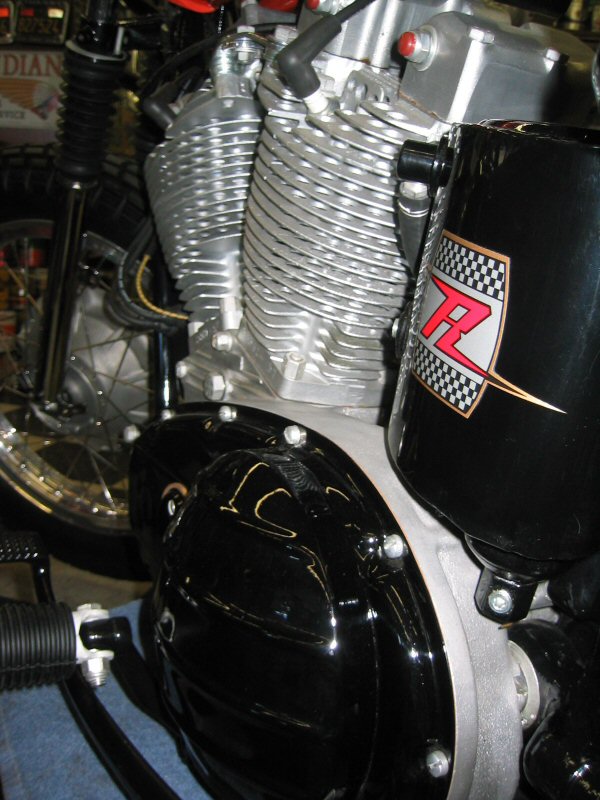 1960s_factory_xlr_900cc_8