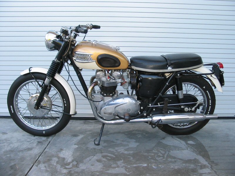 1964_triumph_t120r_2