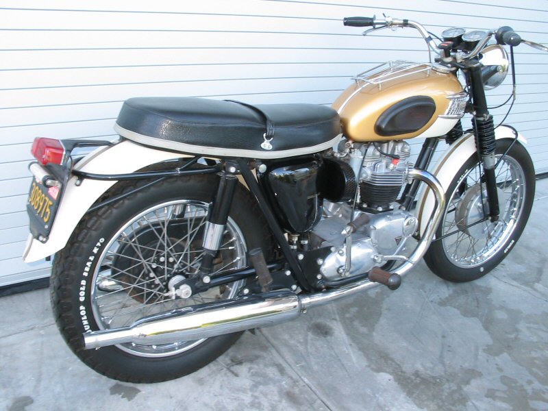 1964_triumph_t120r_3